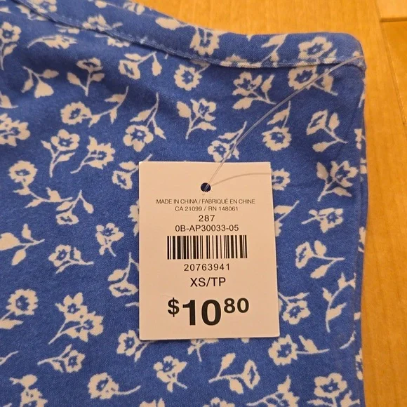 Dress - Picture 4 of 4